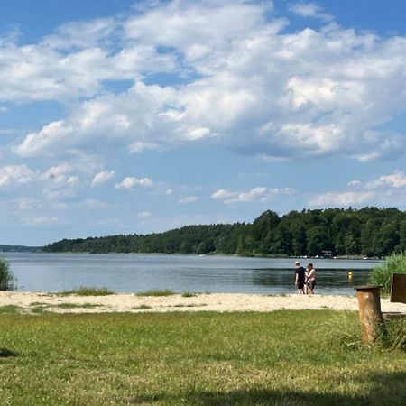 Stuer Tiny House Lotta - Auszeit-Oase Am Plauer See מראה חיצוני תמונה